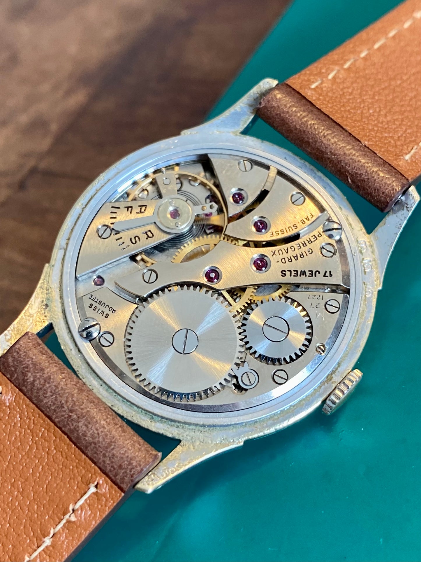 Girard-Perregaux Fab Suisse Antimagnetic Cal.1227 Montre Vintage Mécanique 1950