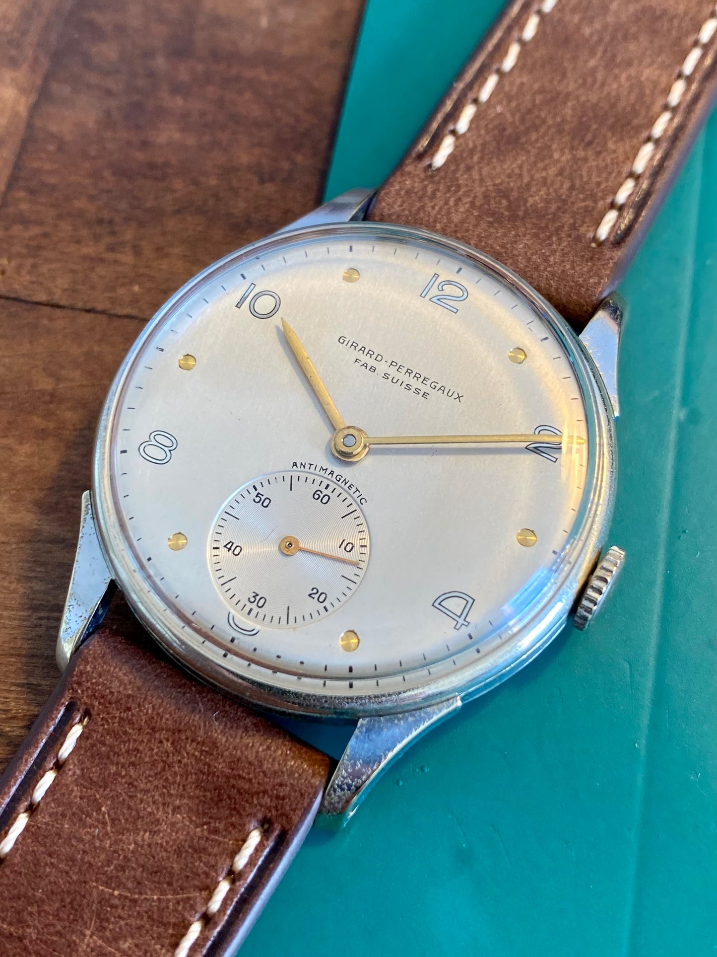 Girard-Perregaux Fab Suisse Antimagnetic Cal.1227 Montre Vintage Mécanique 1950