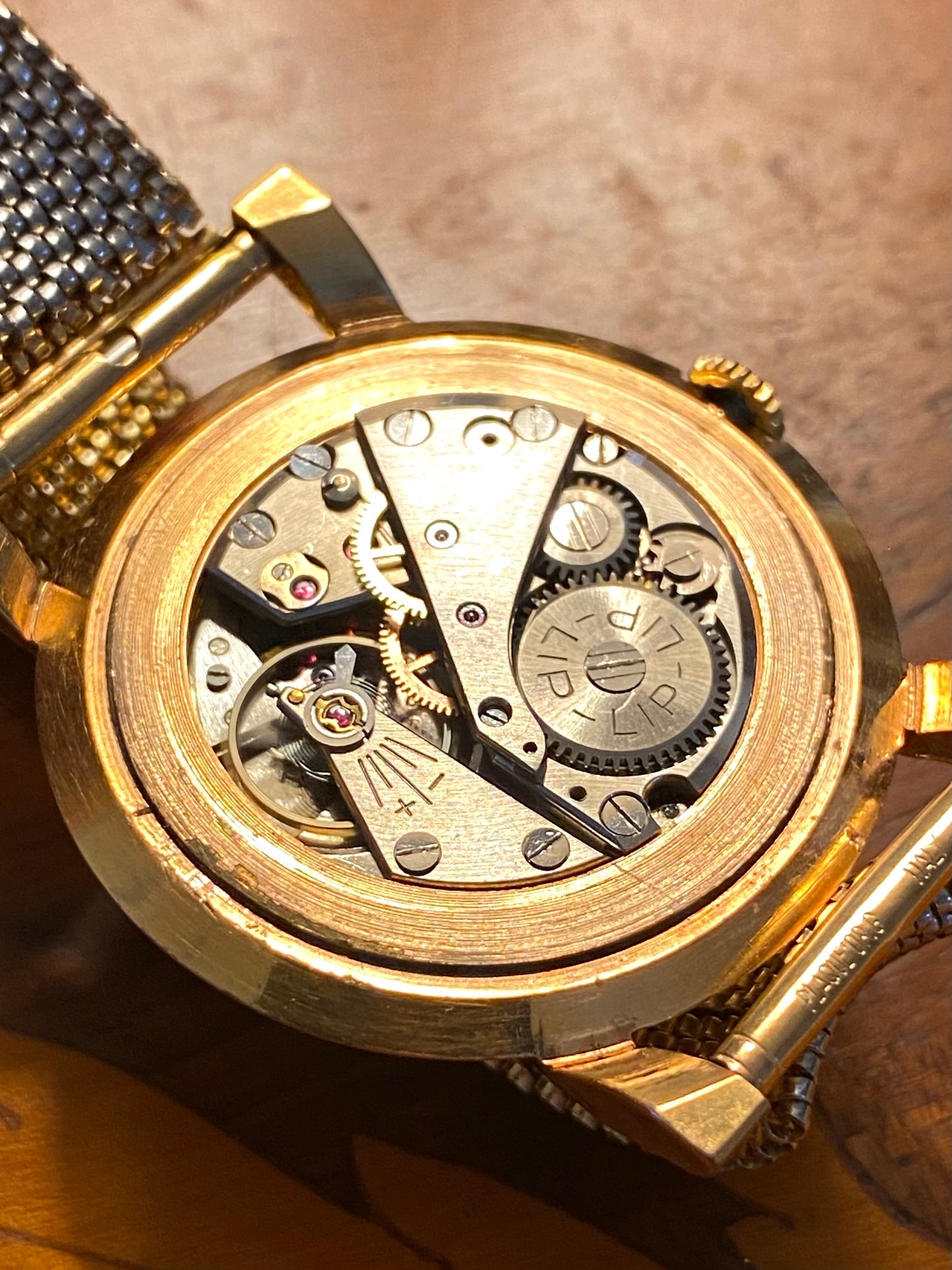 LIP Jumbo Size Montre Vintage Mécanique Plaqué Or R25 1960