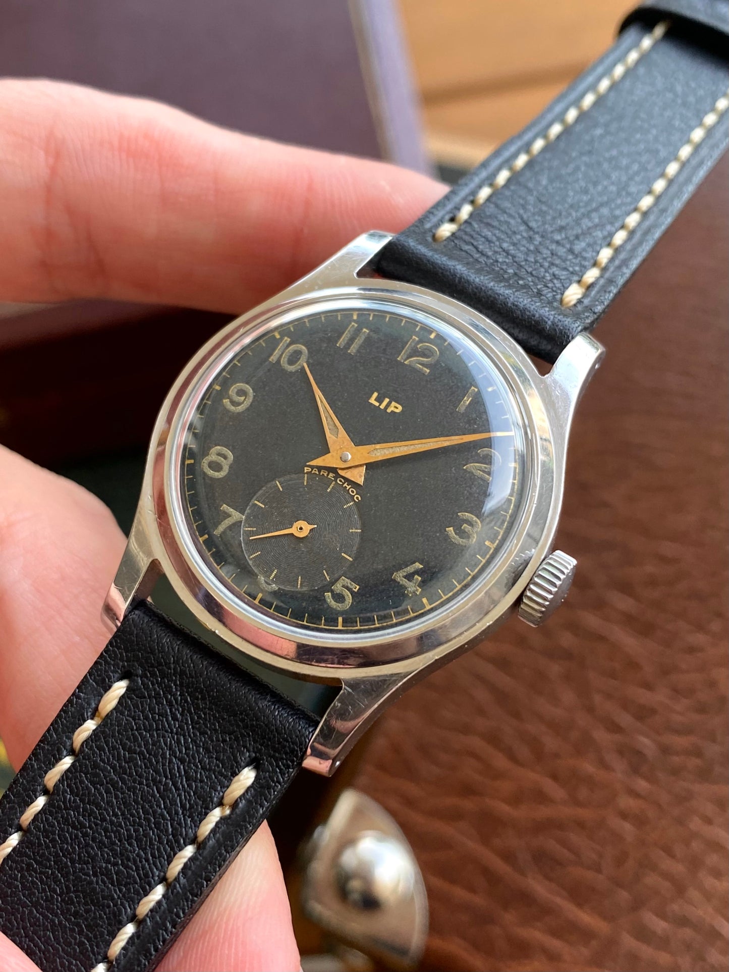 LIP R25 France - Cadran Noir - Montre Vintage Mécanique Militaire en Acier - 1940