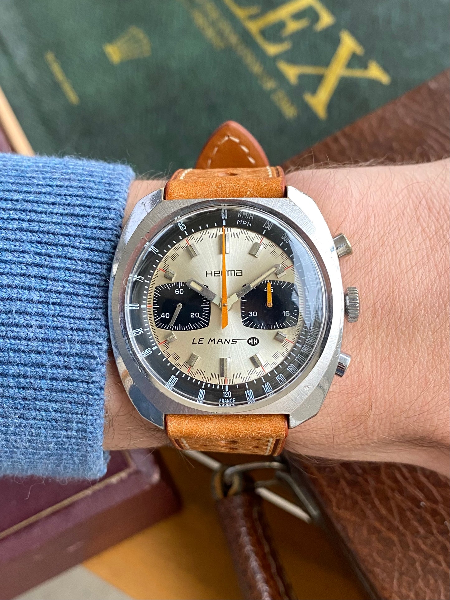 Herma Le Mans - Montre Vintage France 24h Course Automobile Racing Chronographe Valjoux 7733 - 1970