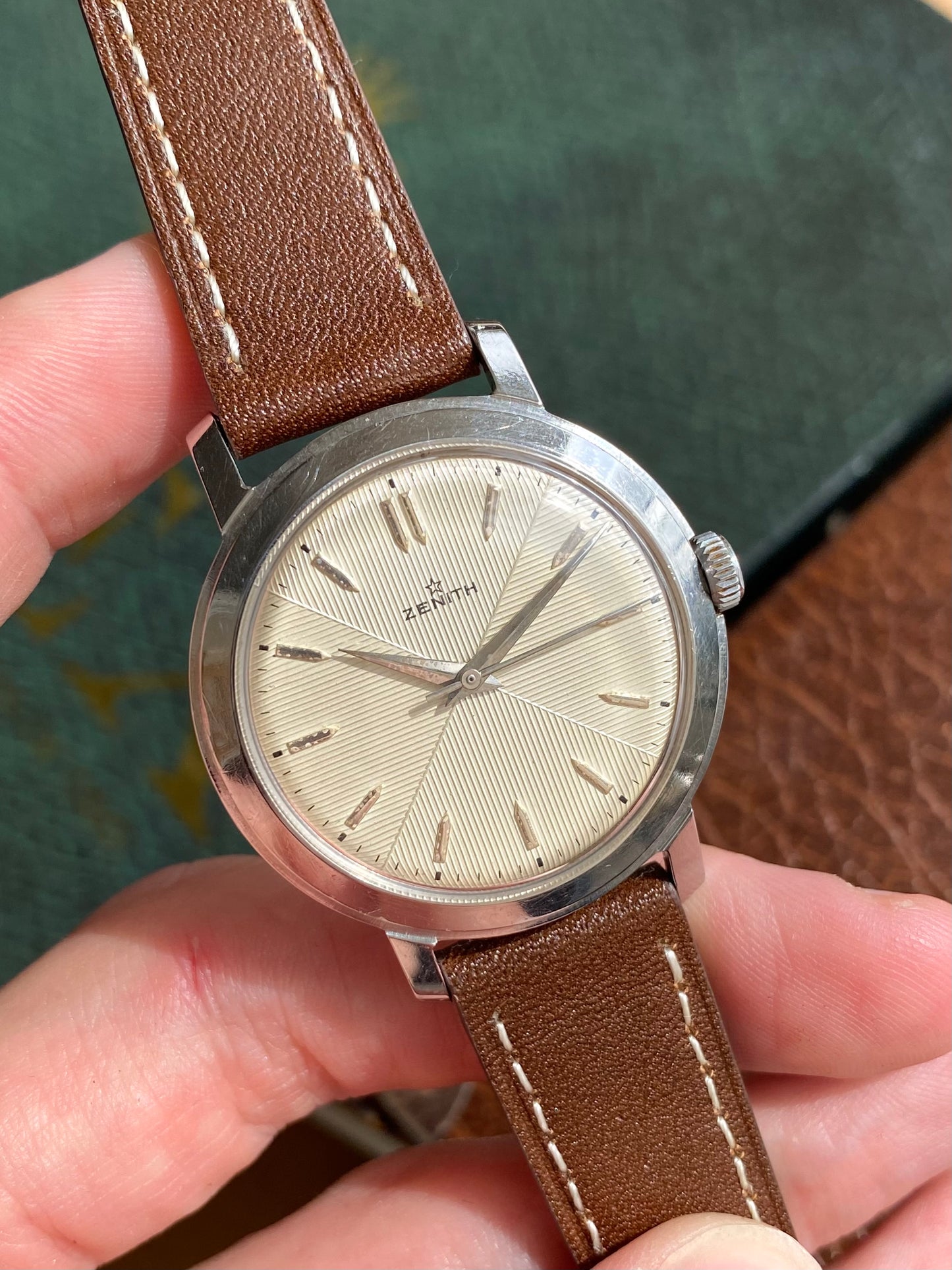Zenith Sablier - Montre Suisse Vintage Mécanique - Cadran Guilloché - Calibre 106-50-6 - 1960