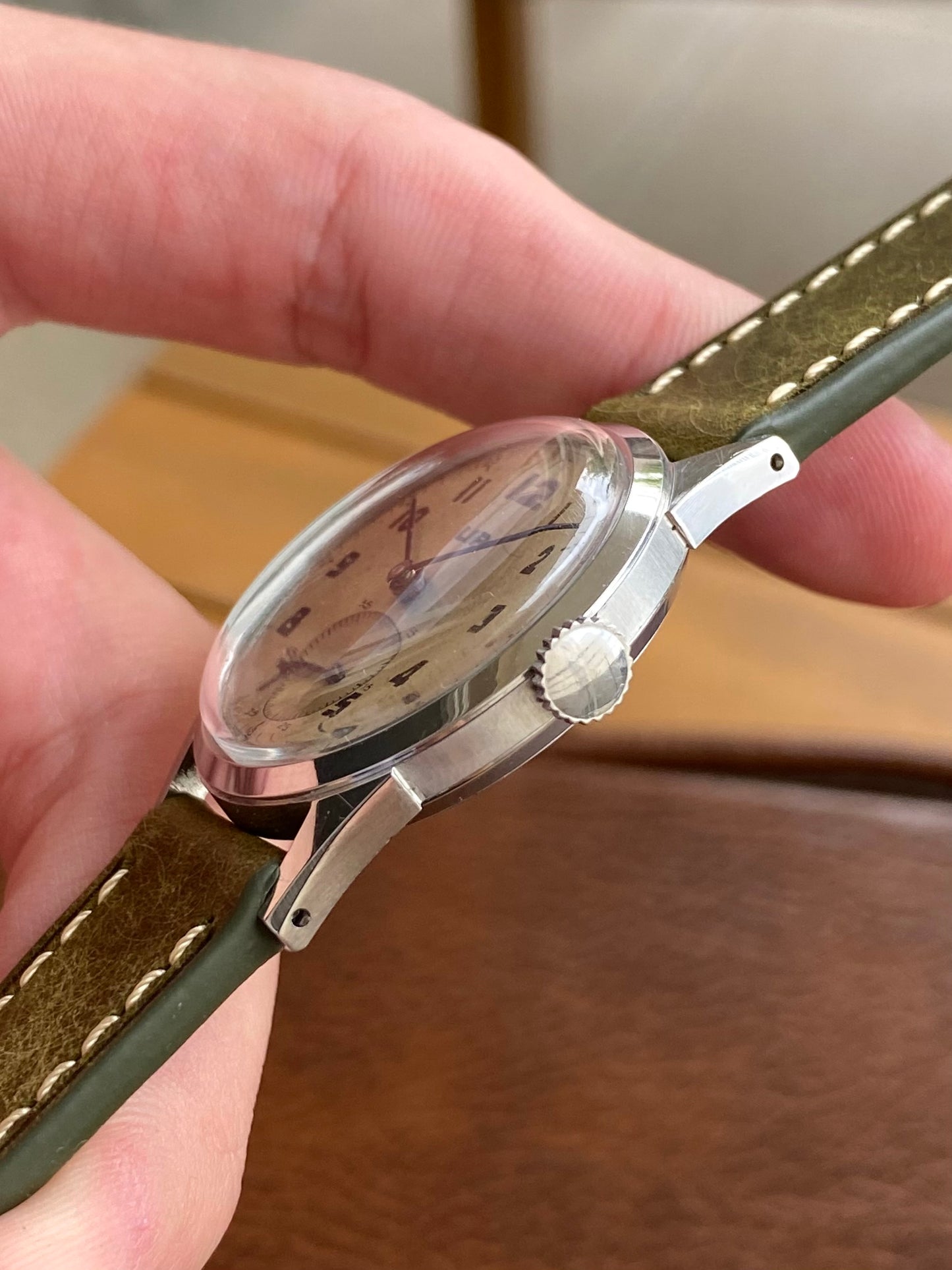 LIP "Made In France" R25 en Acier - Montre Vintage Mécanique Militaire 1940