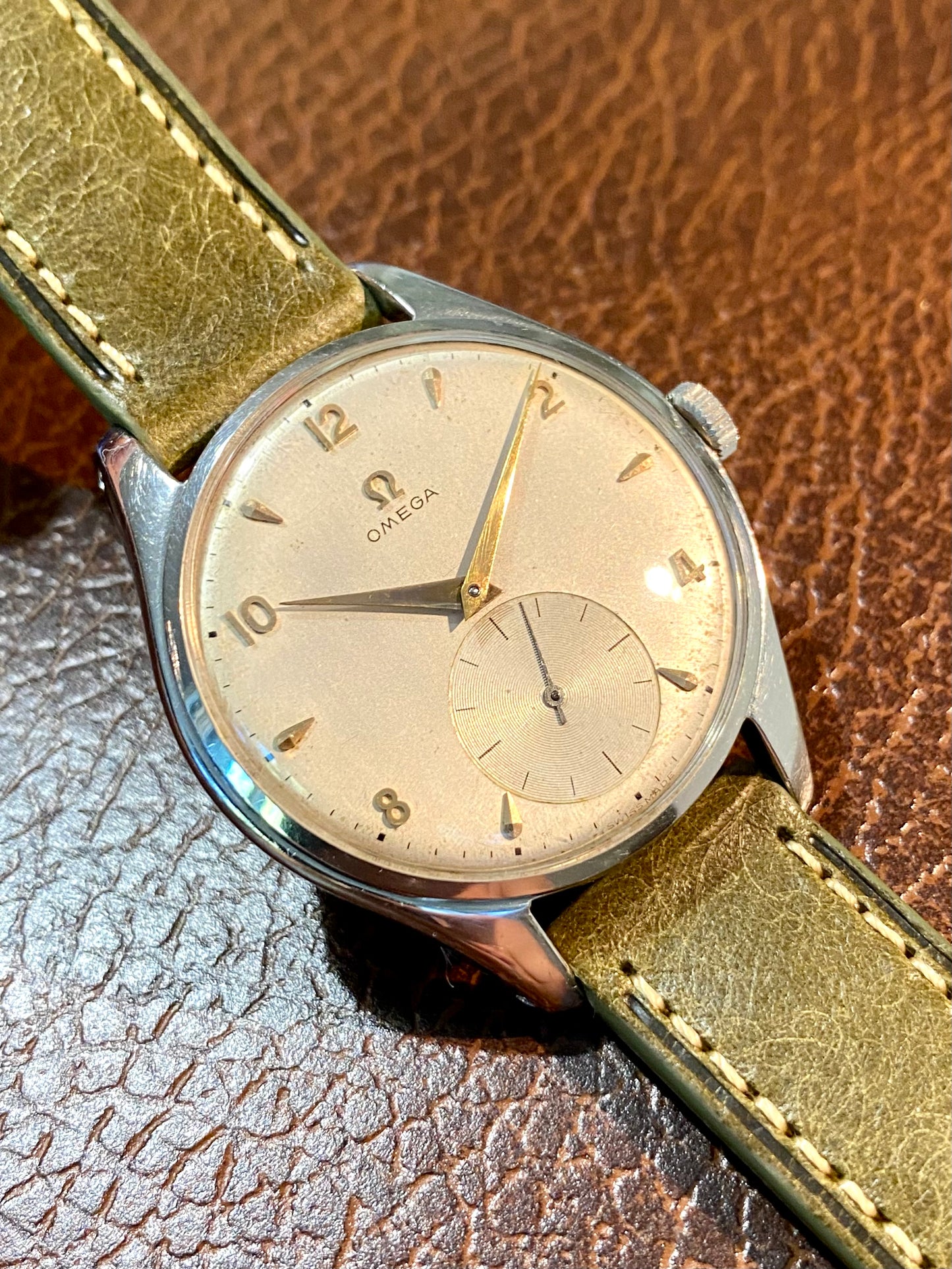 Omega Oversize 38,5mm Ref.2505-30 Montre Vintage Mécanique Cal.266 Jumbo 1955