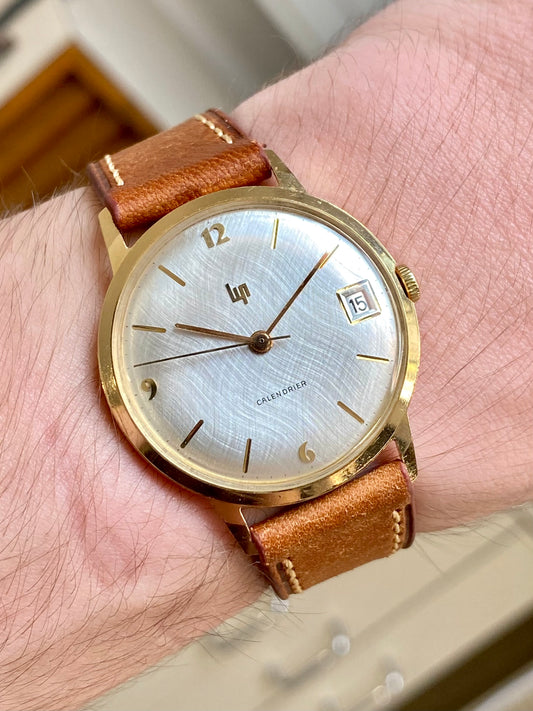 LIP Calendrier Or Jaune 18k 750/1000 Montre Vintage Mécanique R017 1960