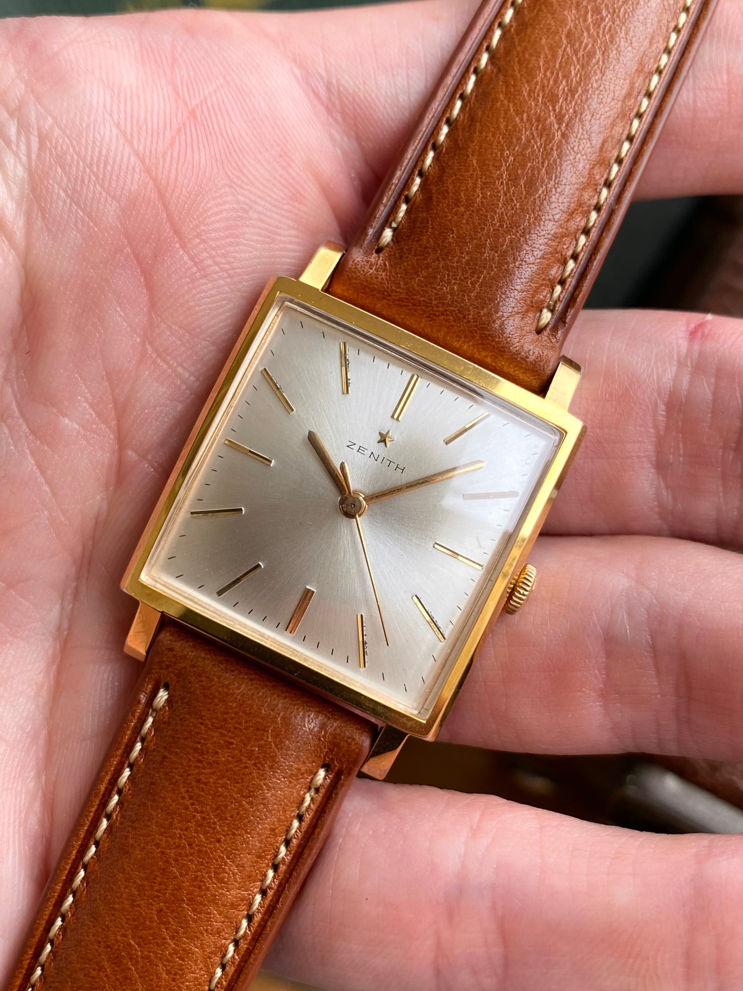 Zenith Montre Suisse Vintage Mécanique Plaqué Or Boitier Carré 1960