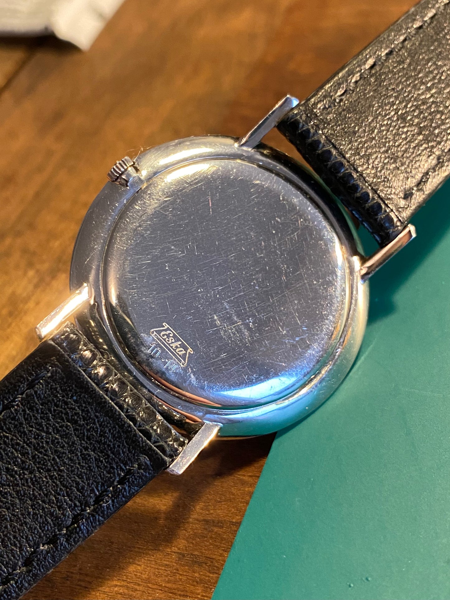 Eska Disco Volante "Soucoupe" Montre Vintage Mécanique Suisse 1960