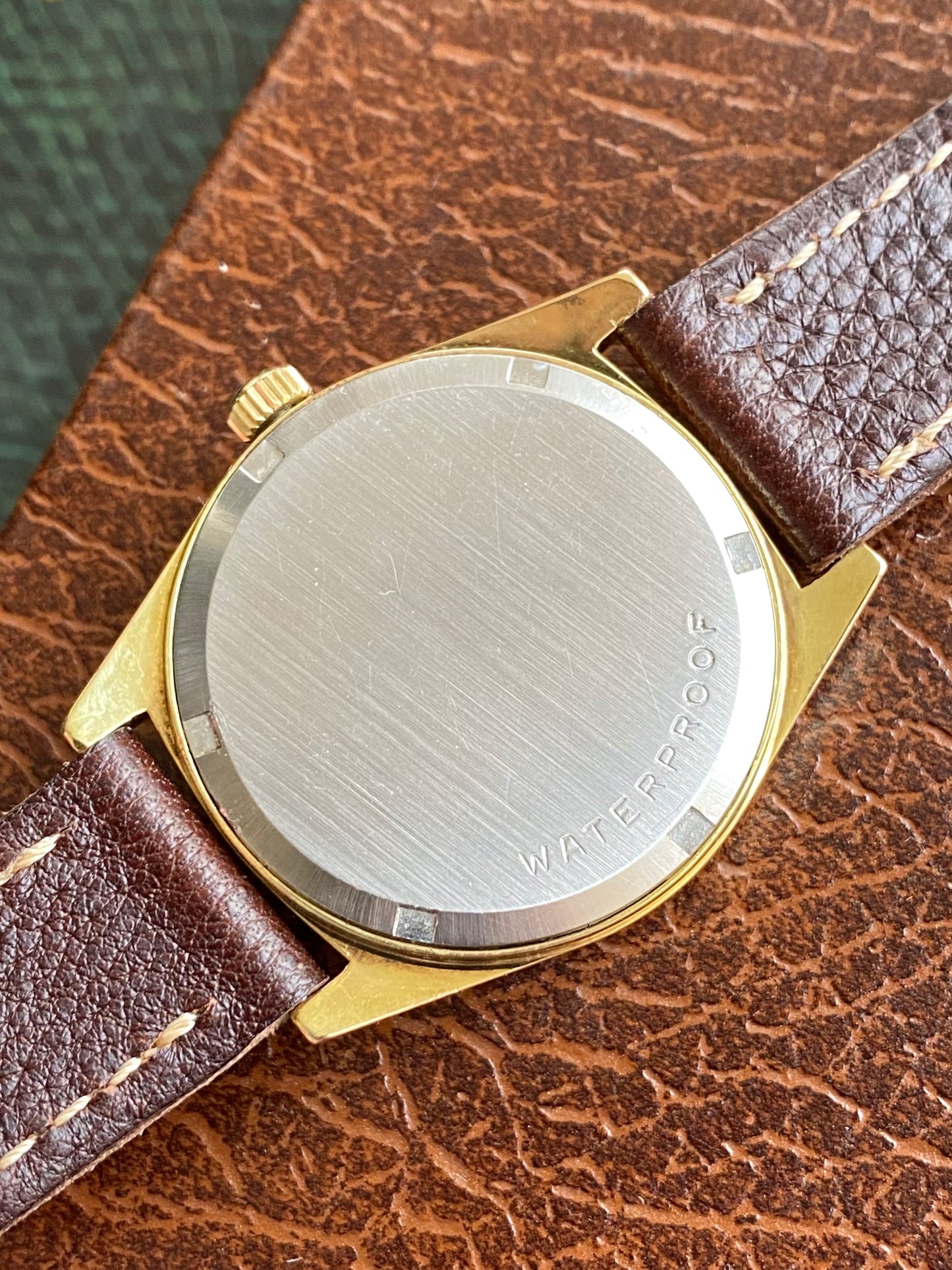 Omega Genève Plaqué Or - Cal. 613 Ref. 136.041 Montre Vintage Mécanique 1968