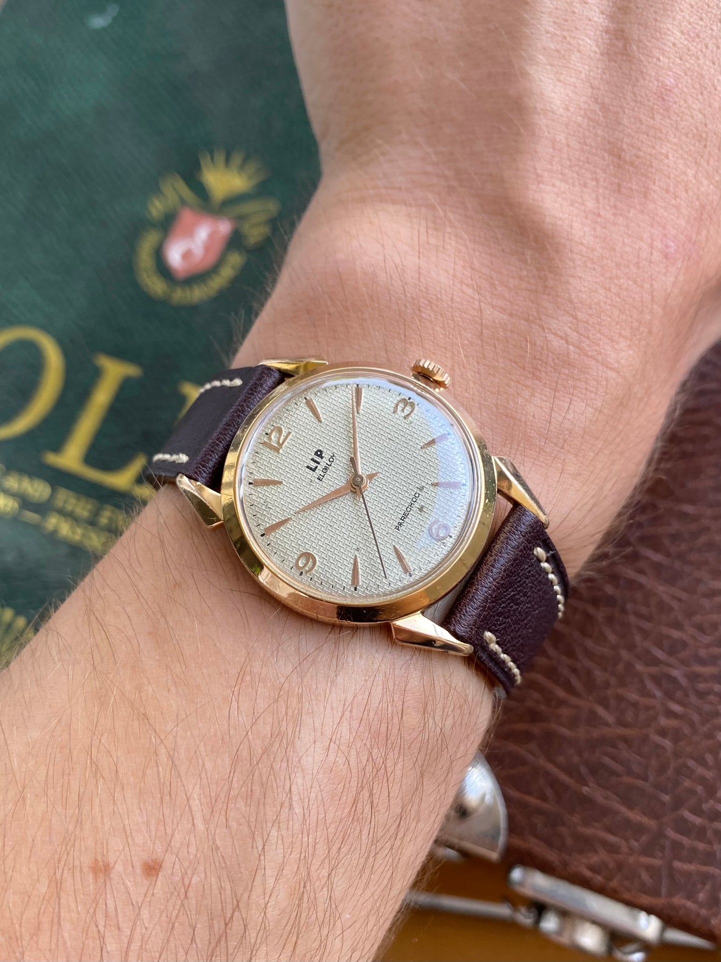 LIP Elgiloy PareChoc France R25 Montre Vintage Mécanique Cadran Guilloché Plaqué Or 1950