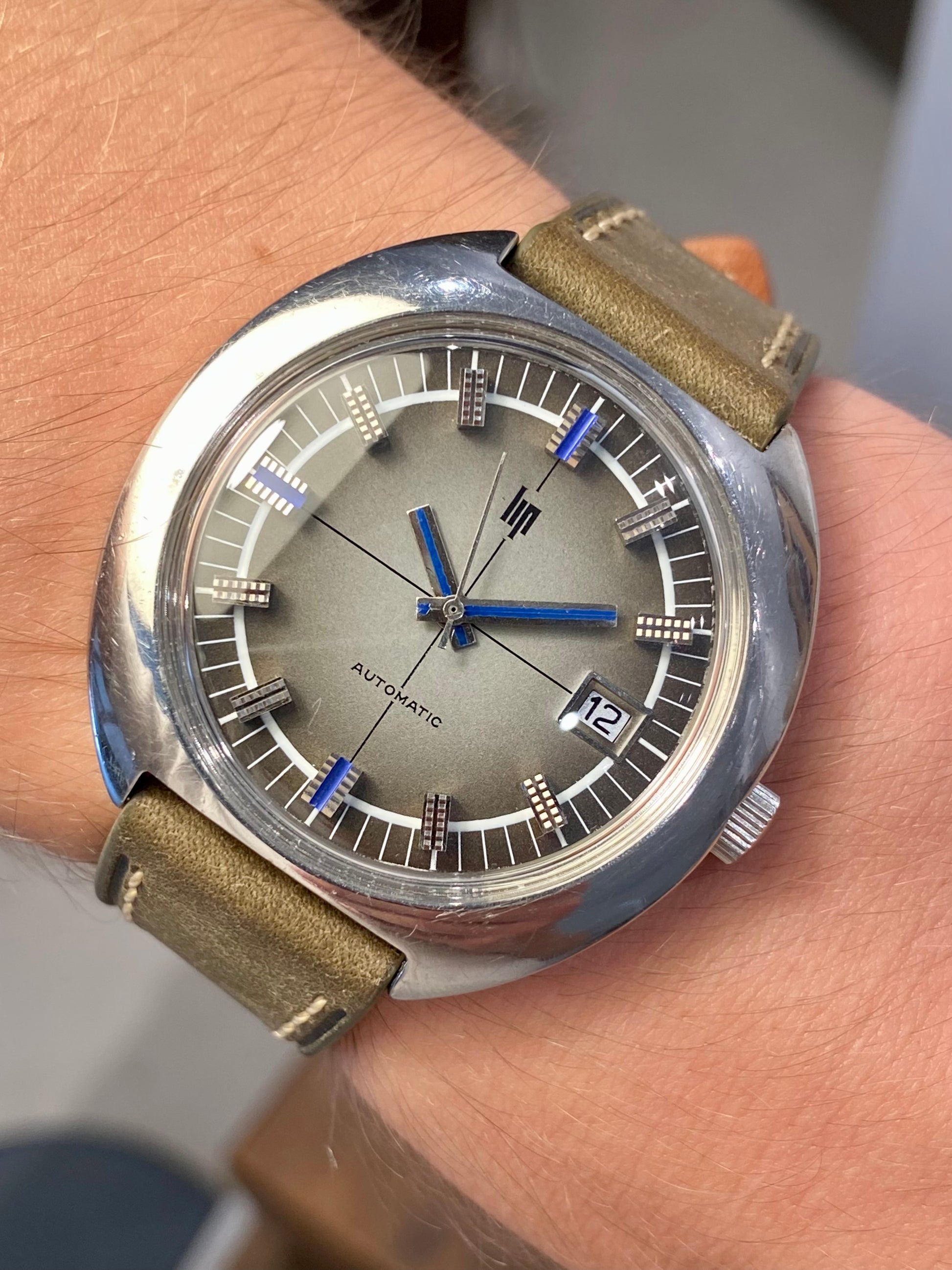 Vintage Cadran Origine Montre Lip Gris Index Blanc Peint Vintage Cadran Origine Montre Lip Gris Index Blanc Peint