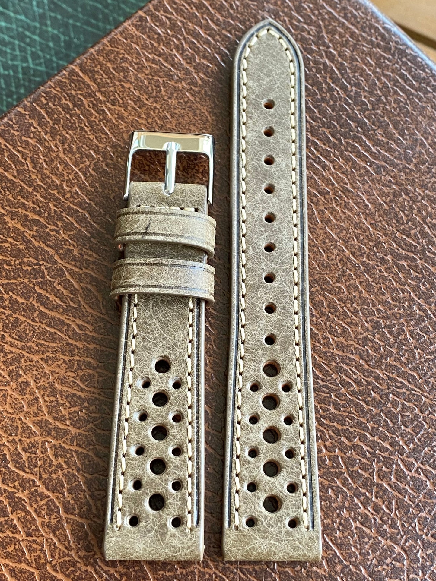 Bracelet de Montre Vintage - GRIS Rallye Sport 18mm - Cuir Véritable Ajouré