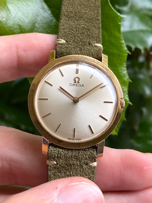 Omega Montre Vintage Extra Plate - Réf.111.022 Cal.620 Mécanique 1964 - Boucle & Bracelet