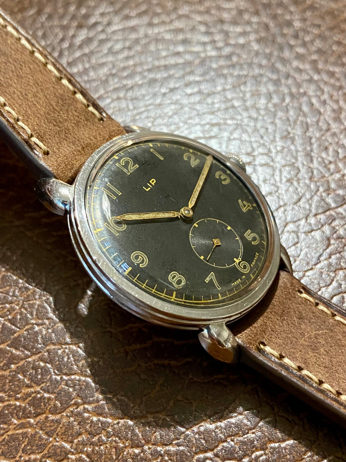 LIP Montre Vintage Mécanique Cal.R25 Français Cadran Noir 1950