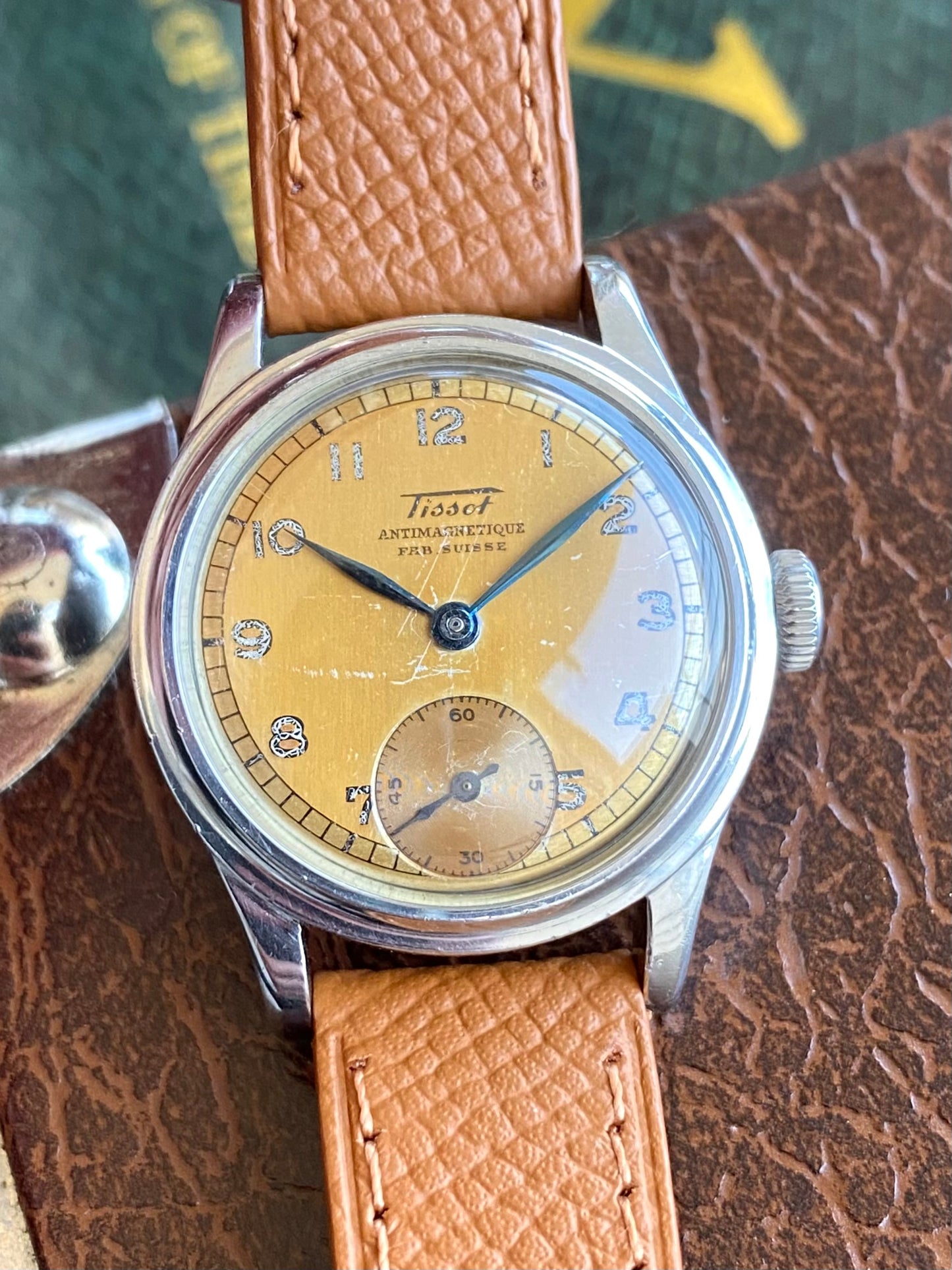 Tissot Fab. Suisse Antimagnetic Cadran Patine Tropical Militaire Montre Vintage Cal.27 - 1940