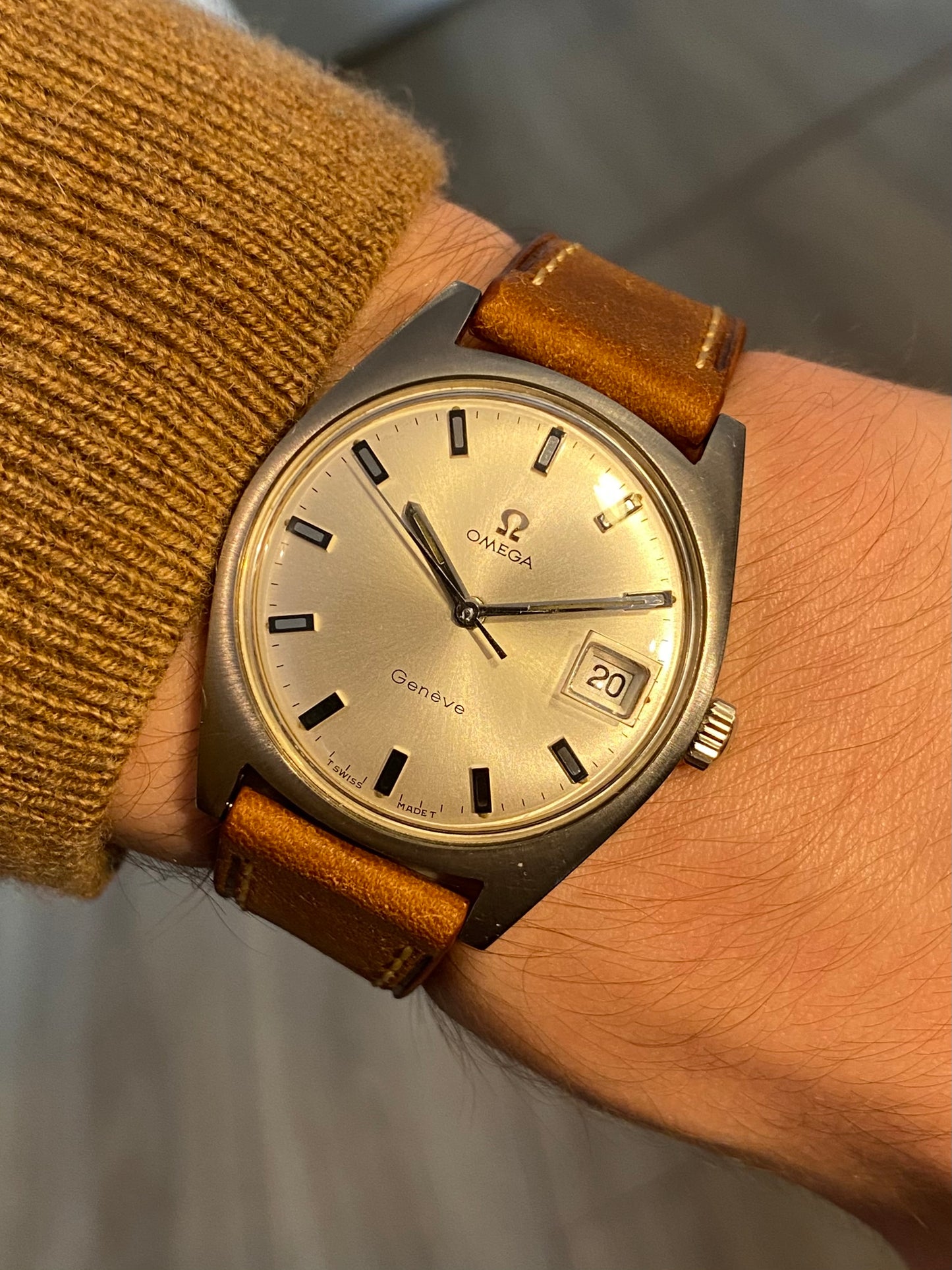 Omega Genève Cal.613 Montre Vintage Réf. 136.041 Mécanique 1968