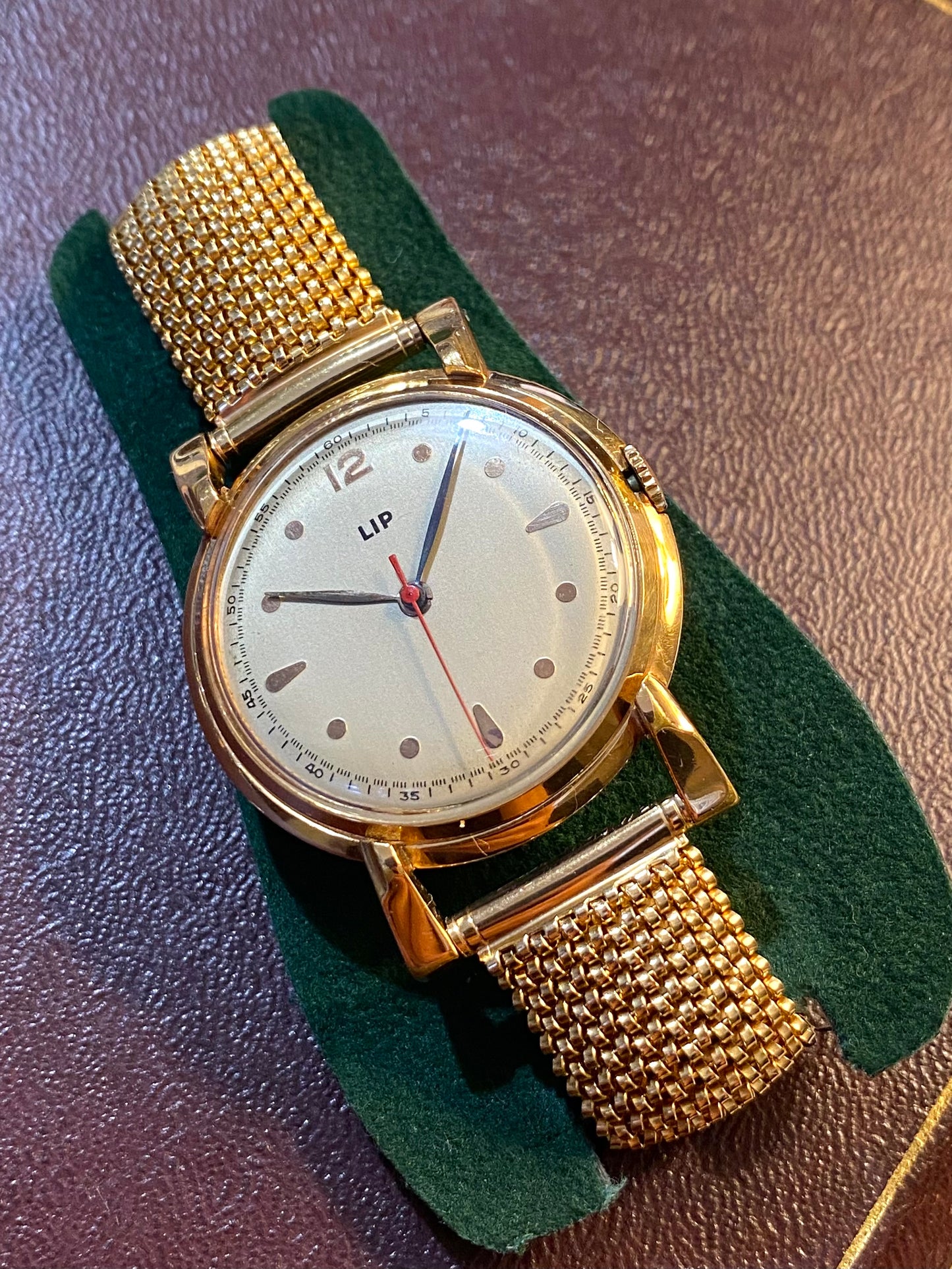 LIP Jumbo Size Montre Vintage Mécanique Plaqué Or R25 1960
