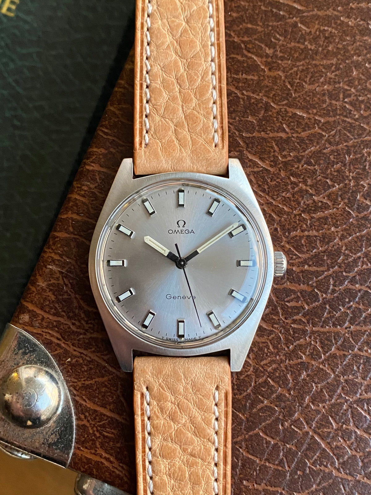 Omega Genève Racing Cal. 601 - Montre Vintage Mécanique Sport 135.041 - 1969