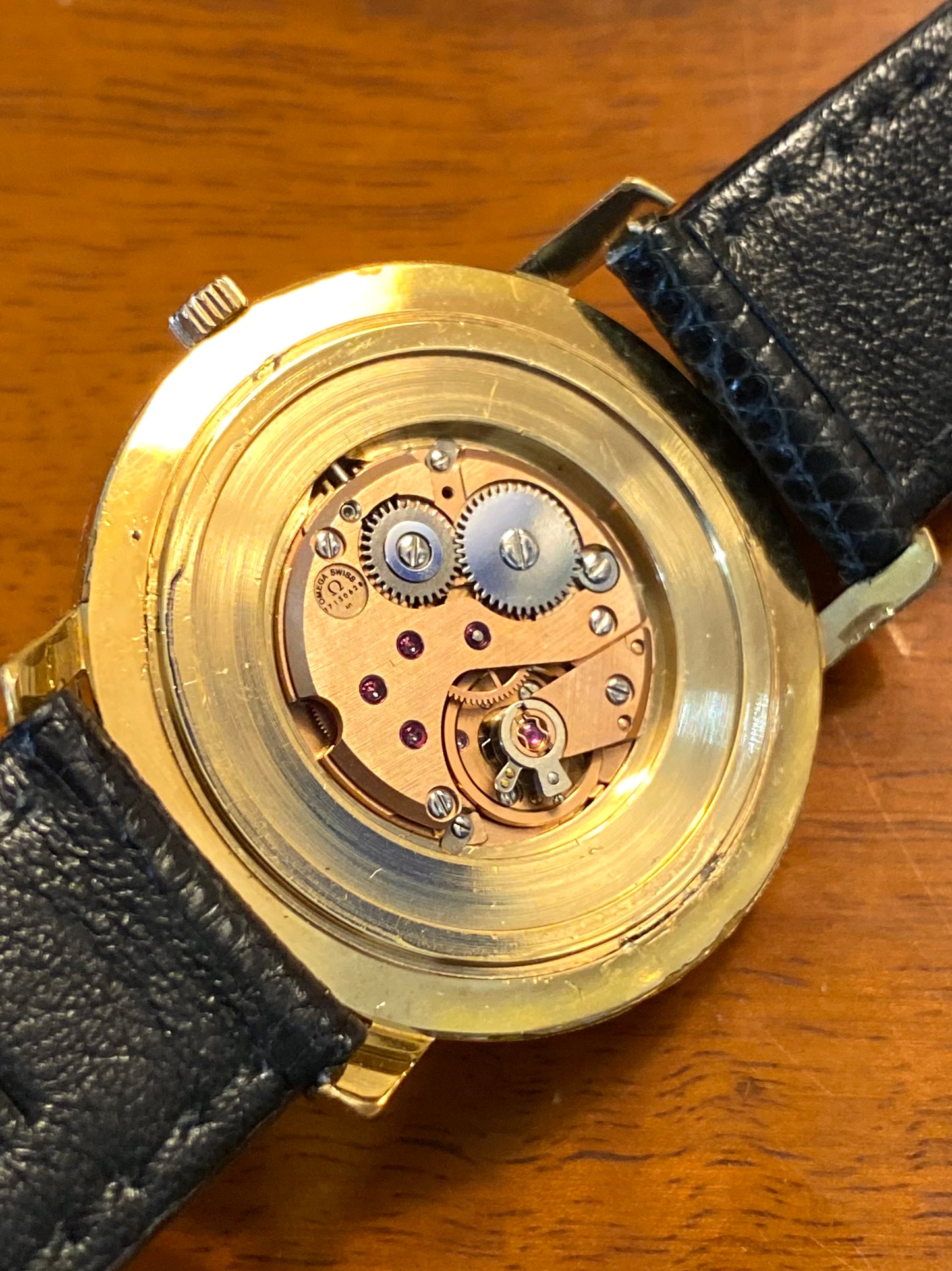 Omega Genève Montre Vintage Mécanique Plaqué Or 111.0106 Cal.625