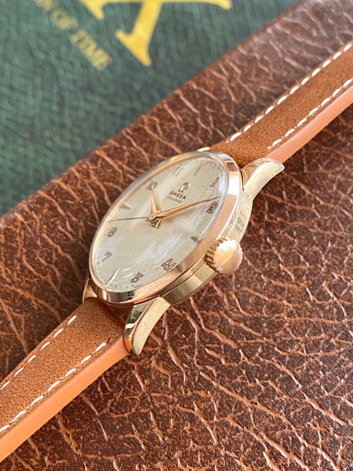 Omega Fab Suisse Plaqué Or 80 Microns - Montre Vintage Mécanique Cal.283 Ref.2513-3 - 1946