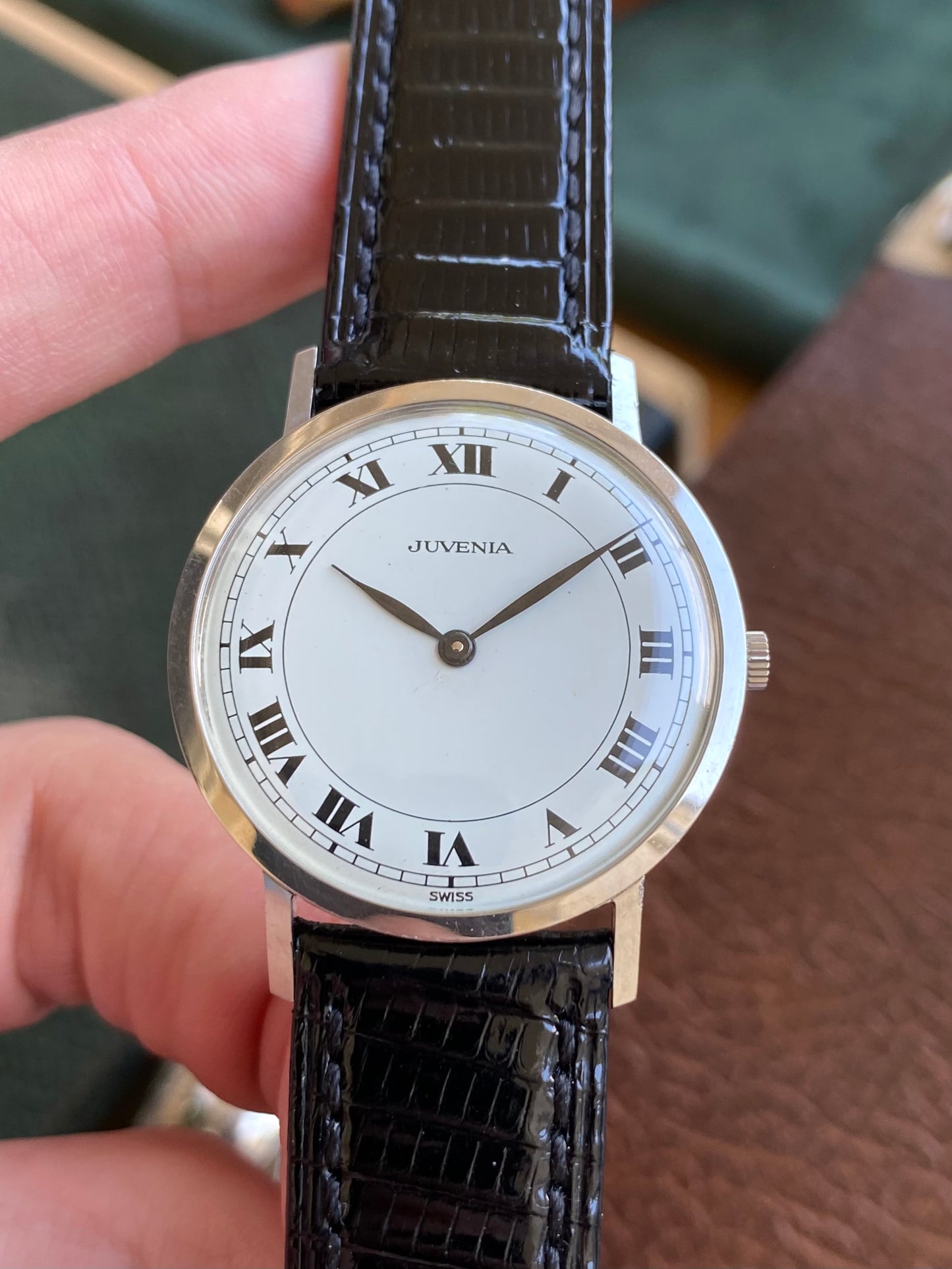 Juvenia Swiss Extra Plate DressWatch - Montre Vintage Mécanique Cal.602 - 1960