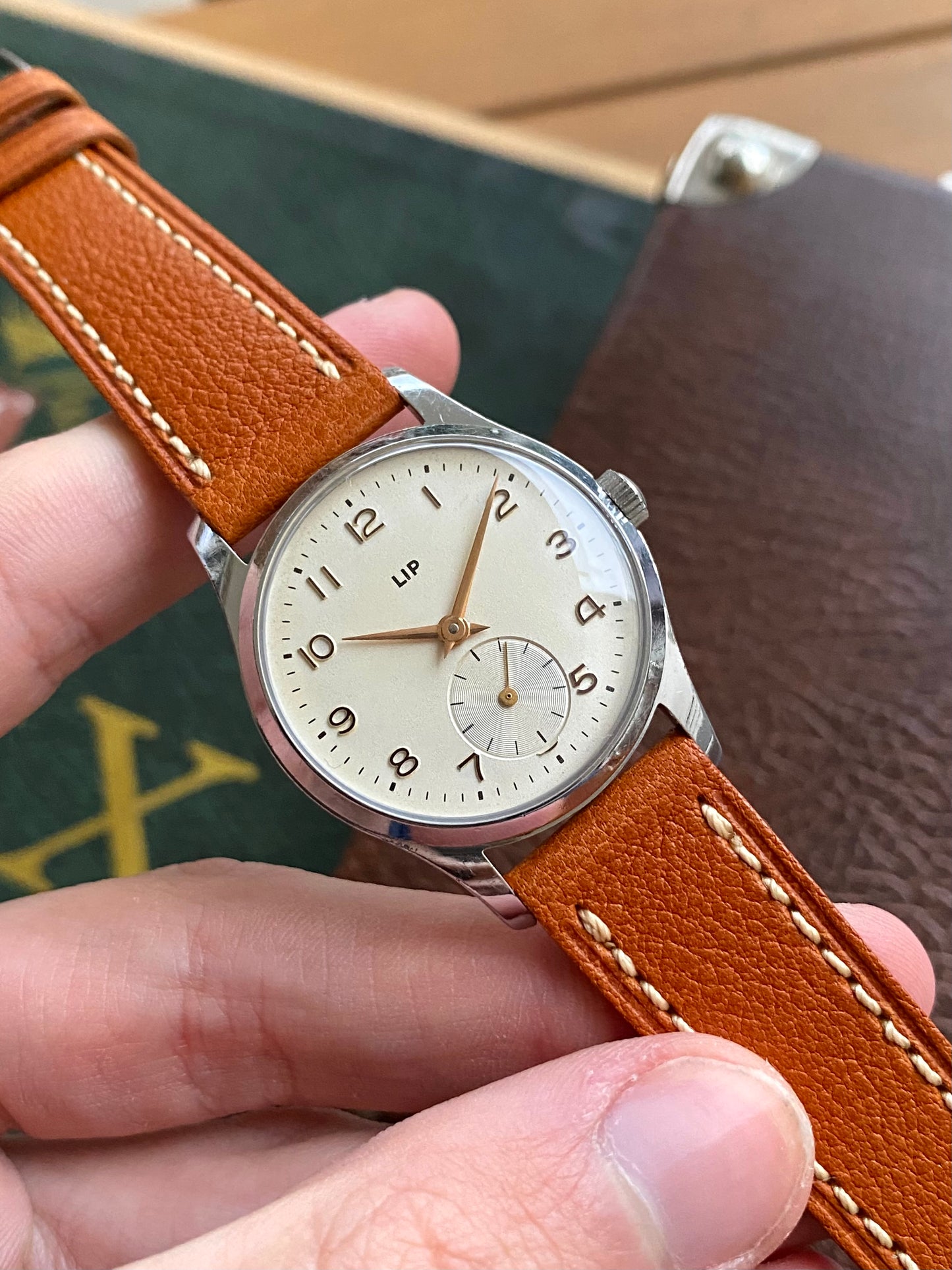 LIP France Calibre R25 - Montre Vintage Mécanique 1960