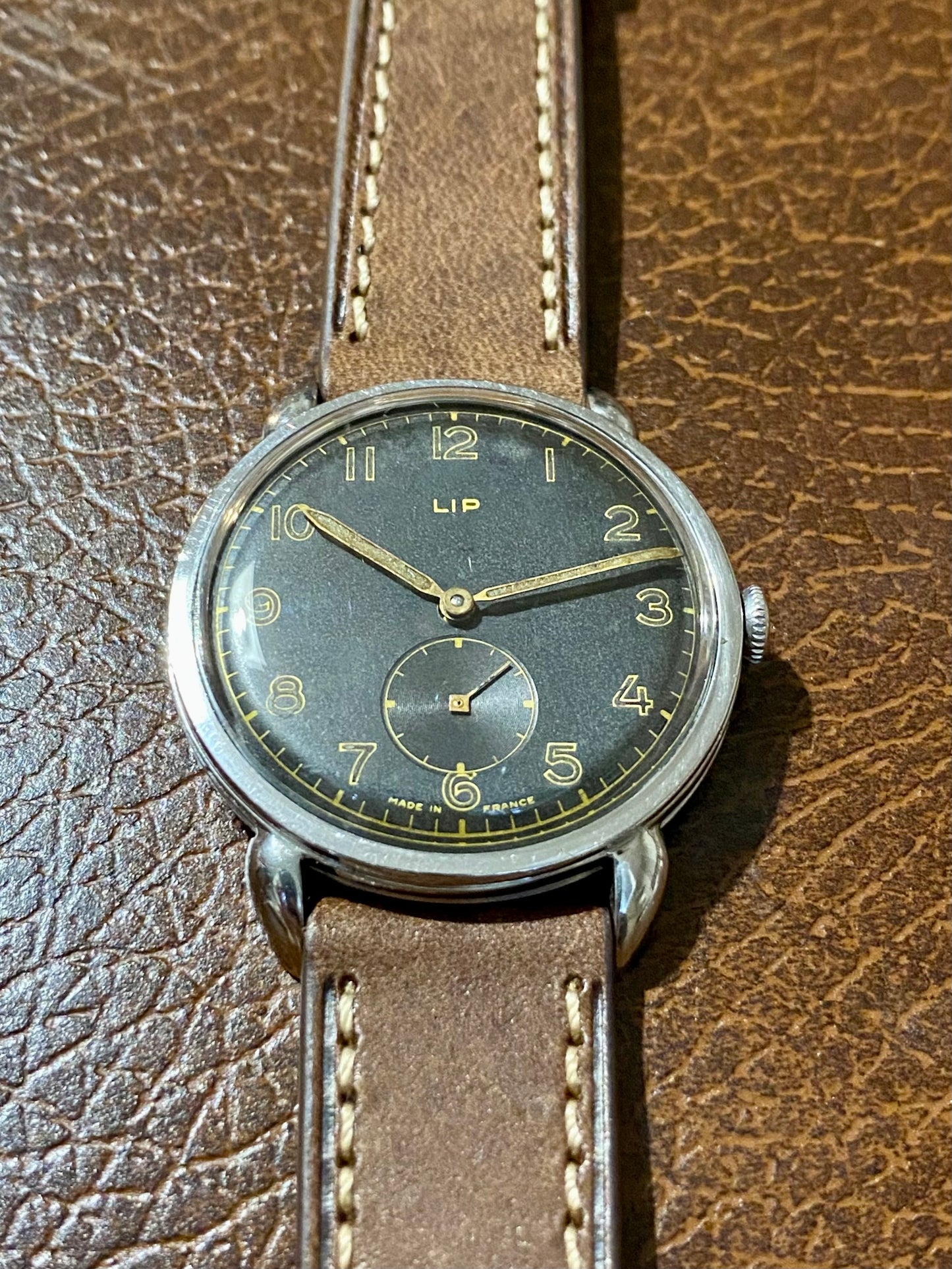 LIP Montre Vintage Mécanique Cal.R25 Français Cadran Noir 1950