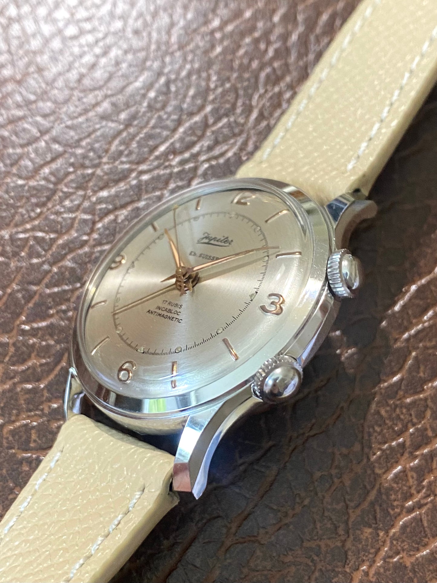 Jupiter Montre Ébauche Suisse Sonnerie Alarm AS.1475 Vintage Mécanique 1960