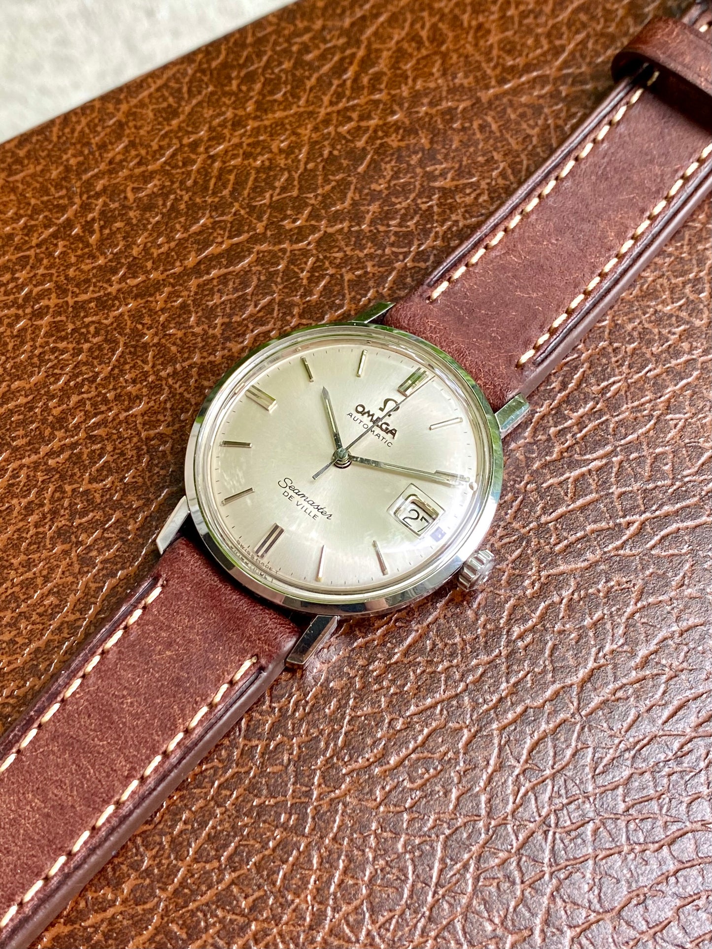 Omega Seamaster DeVille Automatic Date - Montre Vintage Mécanique Cal.562 Réf.166.020 - 1965