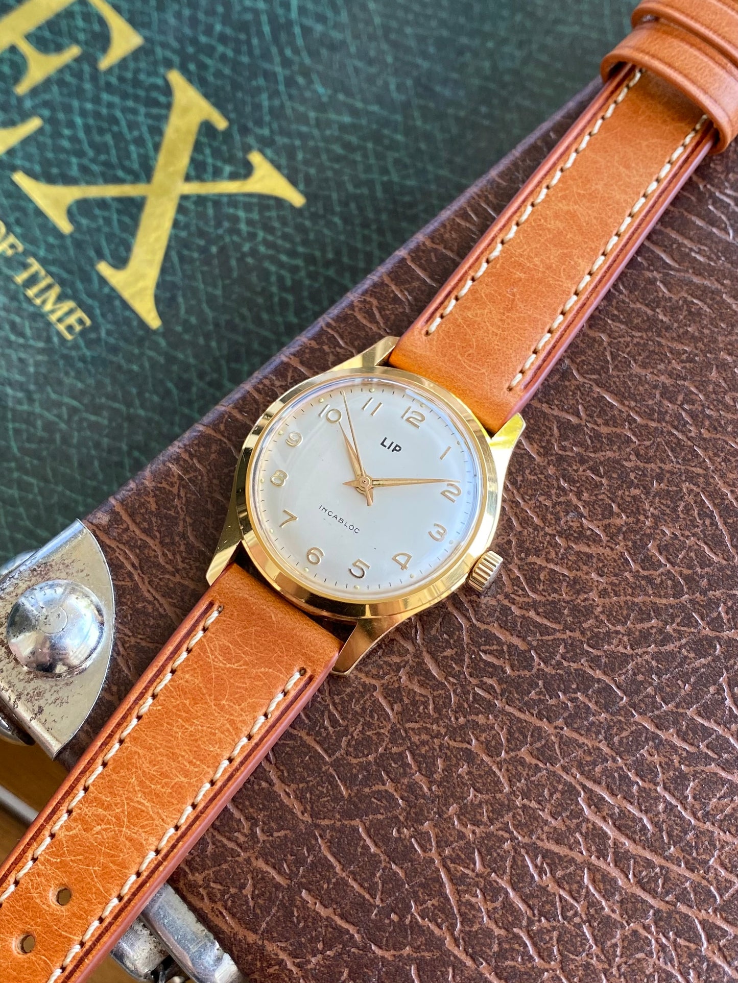 LIP France R23 Montre Vintage Mécanique Plaqué Or 1960