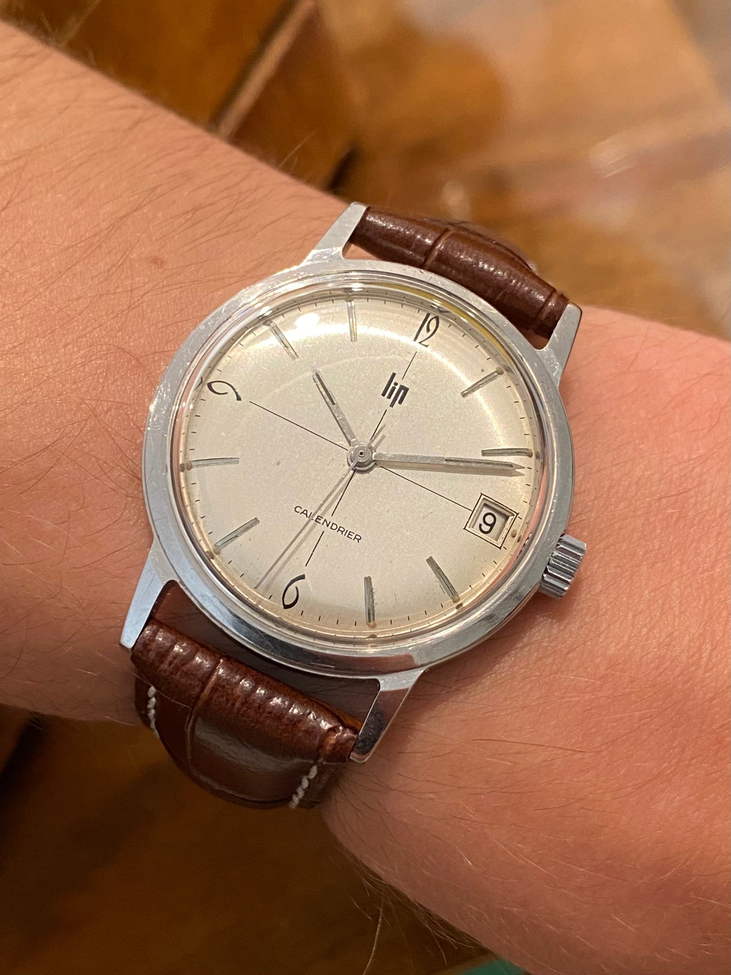 LIP Calendrier R136F Montre Vintage Mécanique 1960