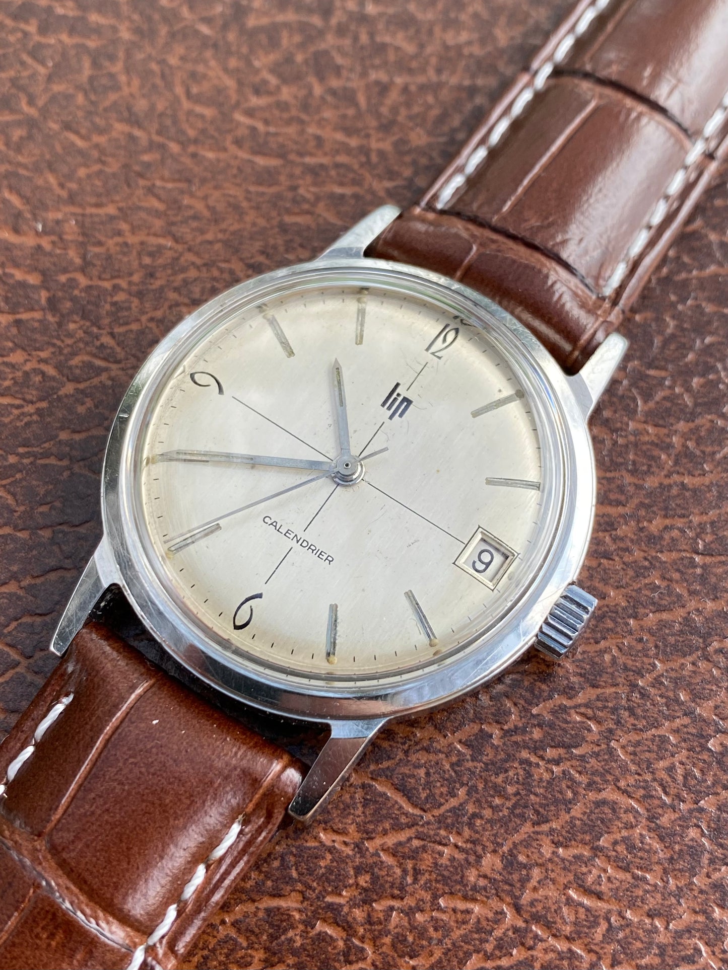 LIP Calendrier R136F Montre Vintage Mécanique 1960