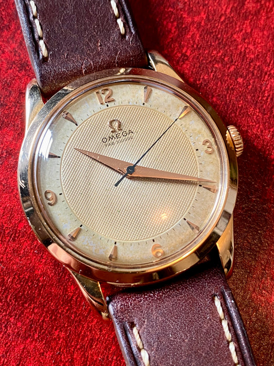 Omega Fab Suisse Or Rose 18K - Montre Vintage Mécanique "Nid D’abeille" 1952