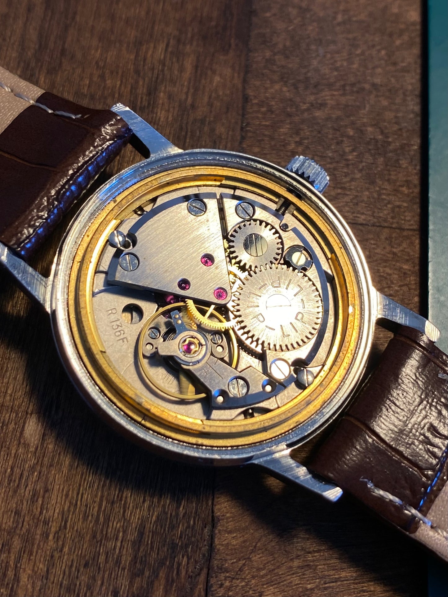 LIP Calendrier R136F Montre Vintage Mécanique 1960