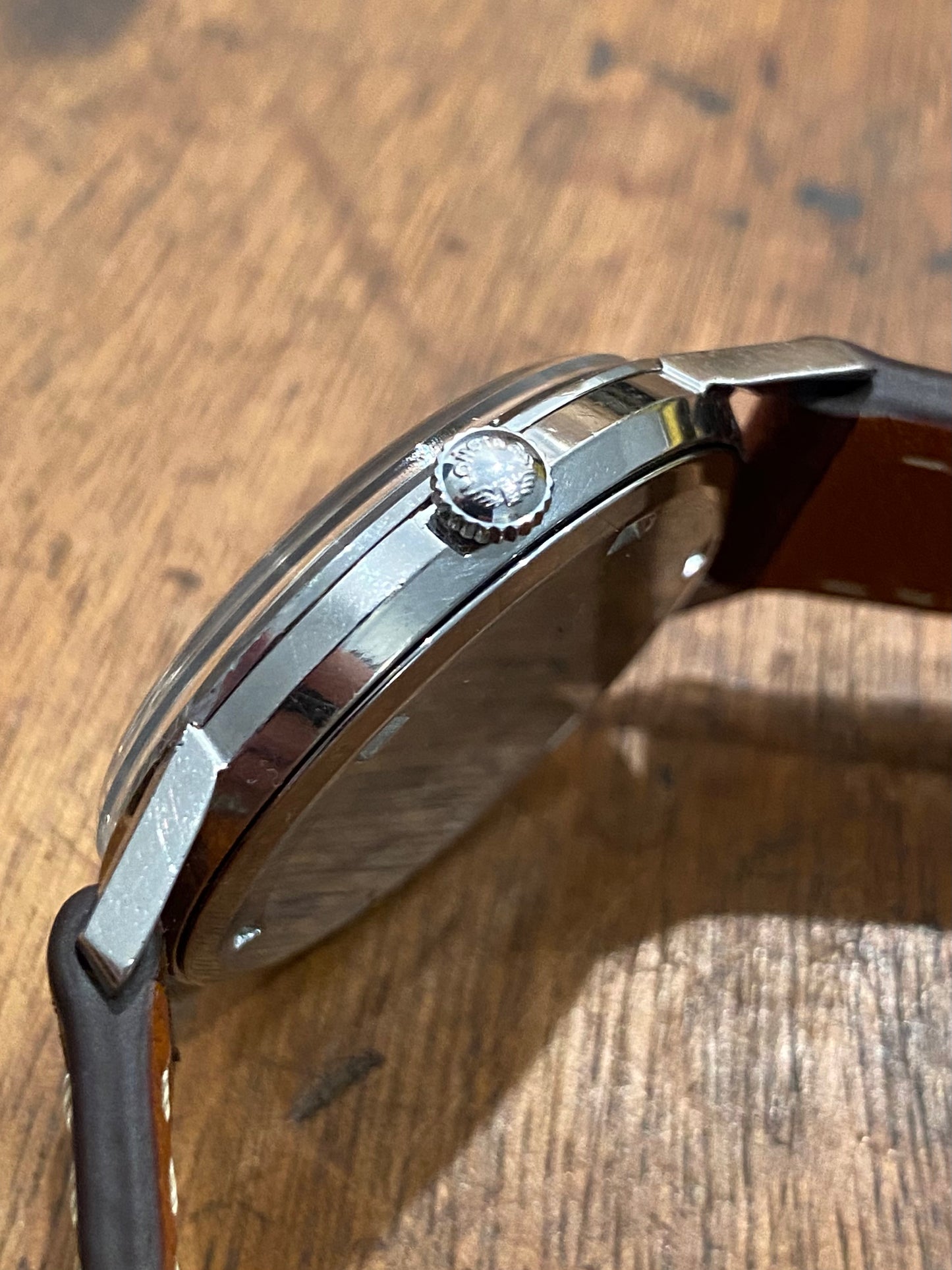 LONGINES Montre Vintage Mécanique Date Cal.701 1960