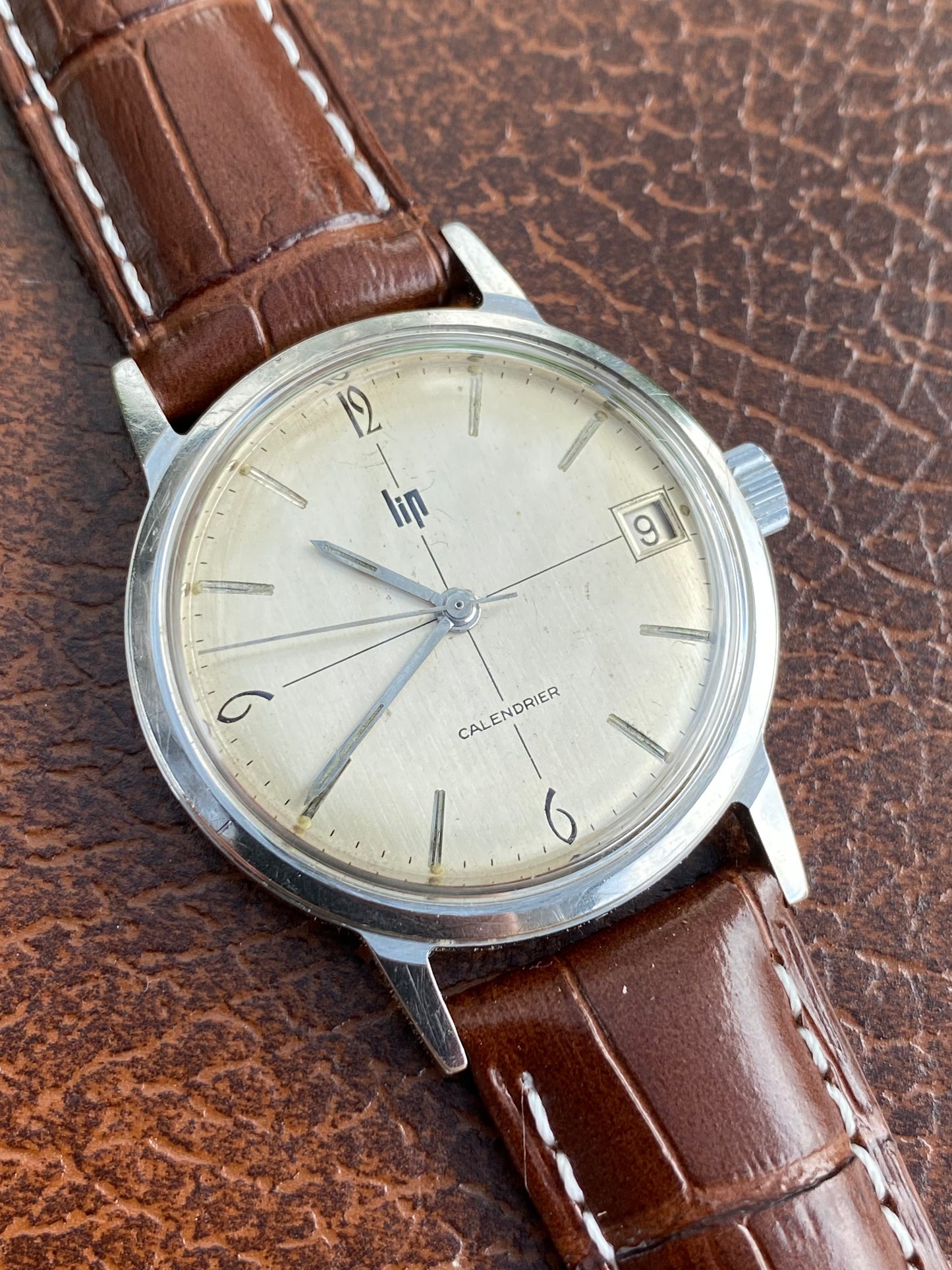 LIP Calendrier R136F Montre Vintage Mécanique 1960