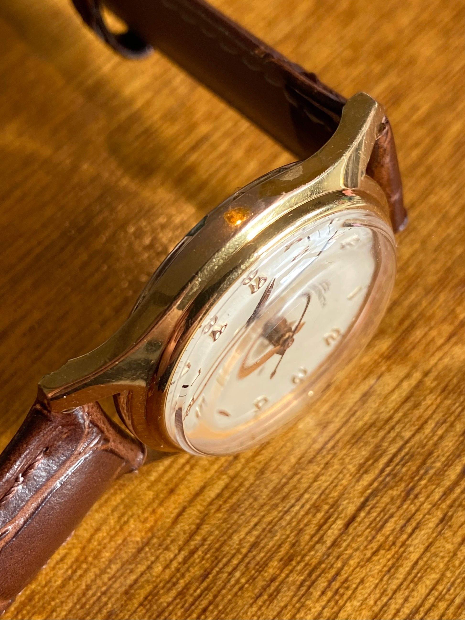 PIECE HORLOGERIE UN AXE DE BALANCIER POUR MONTRE ZENITH 10 1/2 106 PIECE HORLOGERIE UN AXE DE BALANCIER POUR MONTRE ZENITH 10 1/2 106
